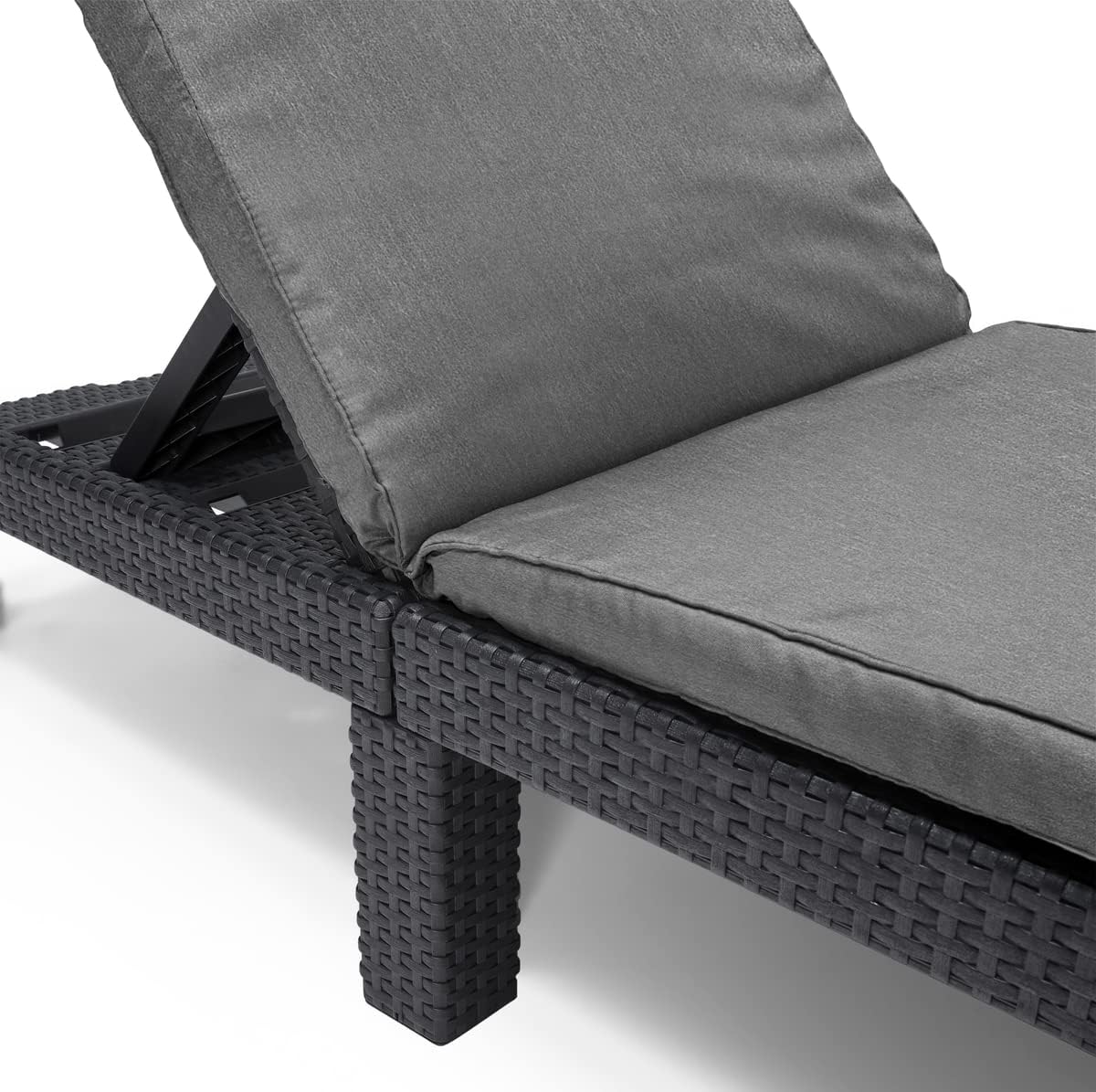 Allibert by Keter Daytona Deluxe Sonnenliege für Garten, Terrasse & Balkon mit verstellbarem Kopfteil, grau, inkl. Auflage, Gartenliege aus Kunststoff, flache Rattanoptik, 195x65x25,5 cm