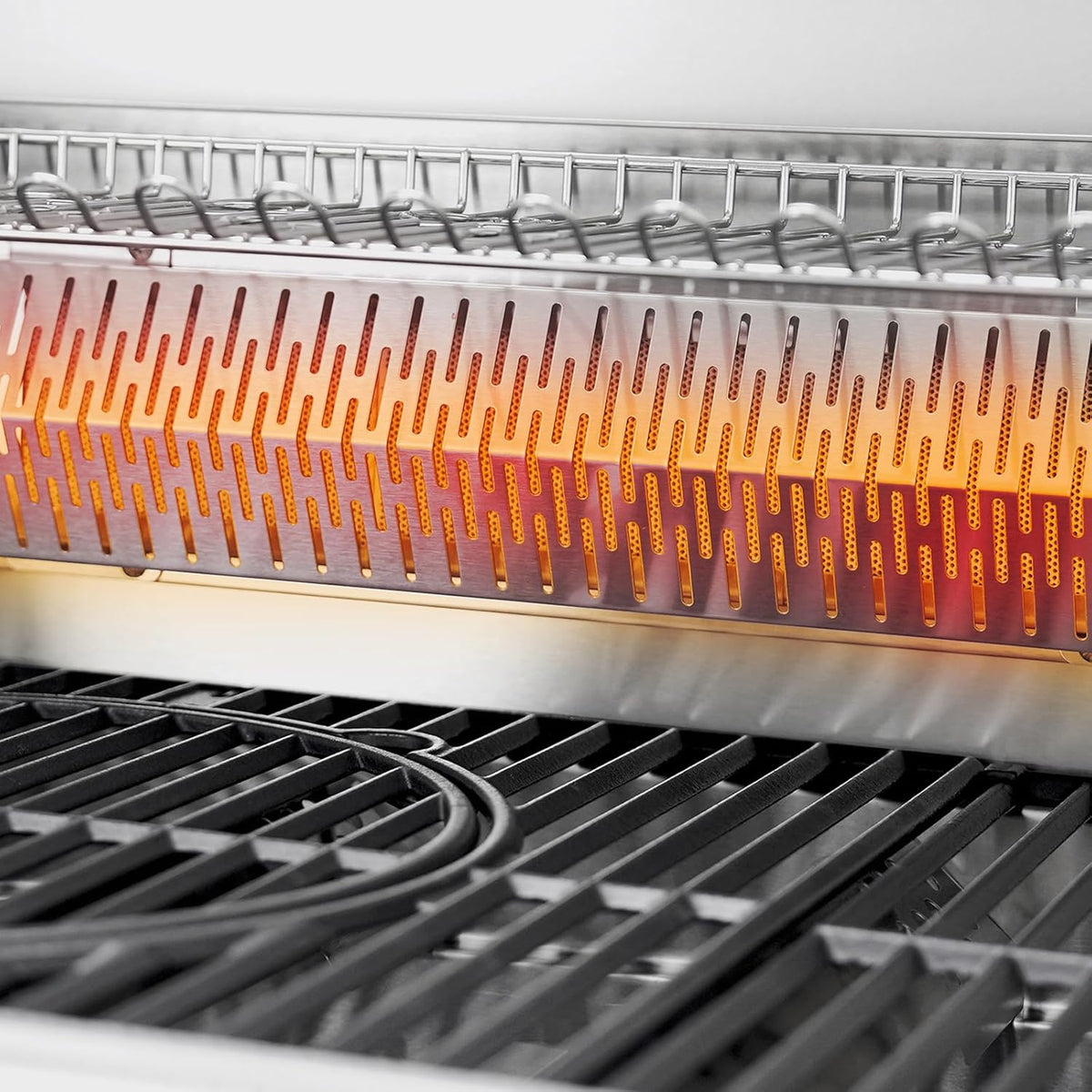 TAINO PLATINUM YAMARA 6+2 Gasgrill Edelstahl 6 Brenner Keramik Sear-Burner Keramik Backburner Piezo-Zündung Grillrost Gusseisen