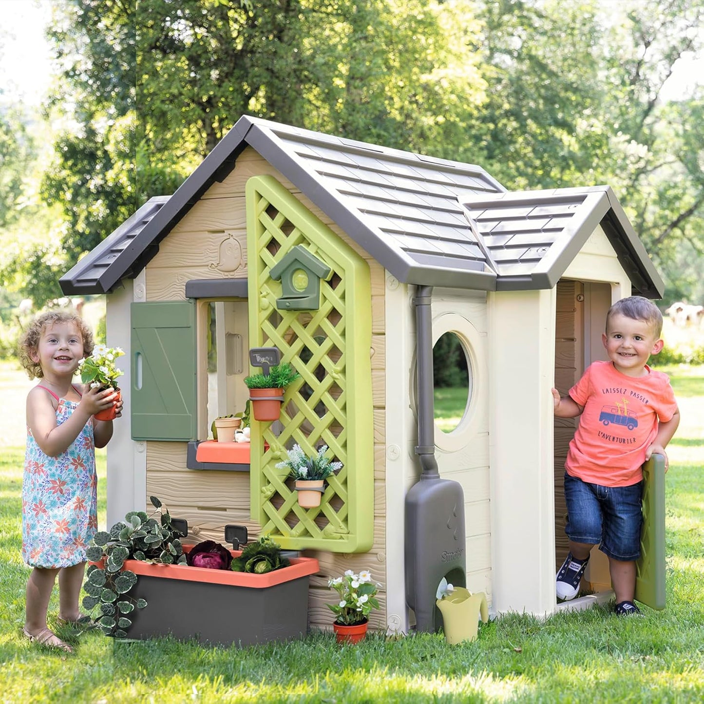 Smoby Life Garden House - Casa de Jardín Infantil de jardinería- Incluye Jardinera, Comedero para Pájaros, Herramientas y Accesorios - Protección UV - Material Reciclado - más de 2 años (7600810408)
