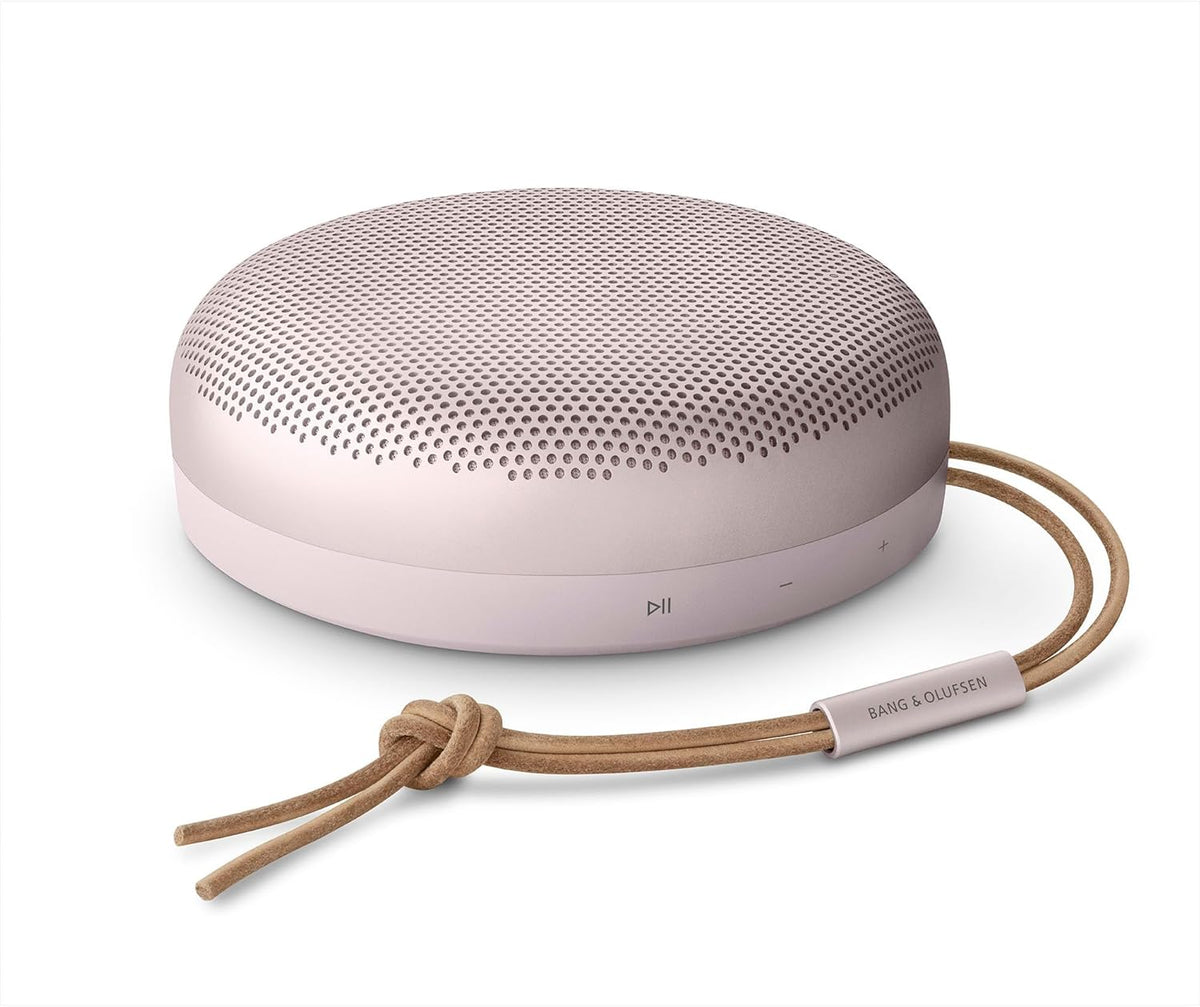 Bang & Olufsen Beosound A1 (2. Gen) – Kabelloser tragbarer IP67 wasserdichter Bluetooth-Lautsprecher mit 360-Grad-Sound, Alexa Voice Assistant & Speakerphone, 18 h Akkulaufzeit - Black Anthracite
