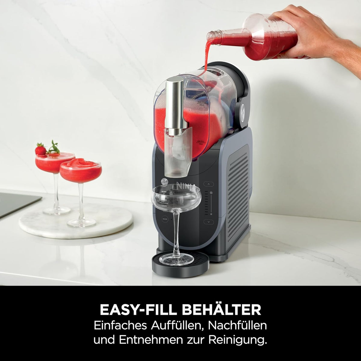 Ninja SLUSHi Maschine für Slush, Eis-Cocktails, Frappé, Milchshakes & gefrorenen Saft, ohne Eis oder Vorbereitungsaufwand, WhisperChill-Technology, fasst 1,9 L, Grün, FS301EUTG